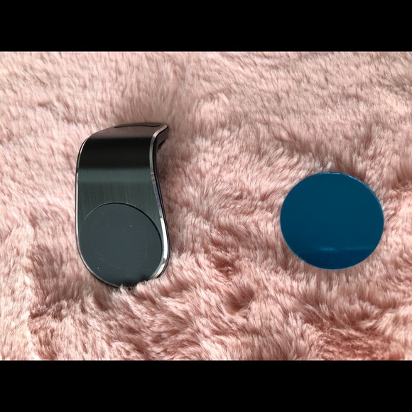 Car phone clip holder - Picture 4 of 5